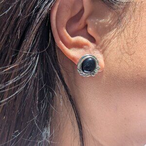 Handmade‎ Navajo Round Onyx Black Stud Sterling Silver Earrings  Jewelry **